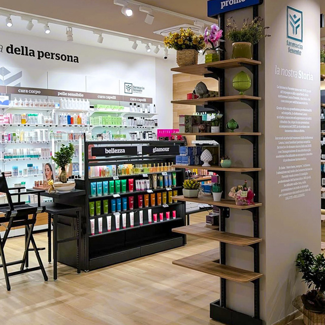 interno della farmacia